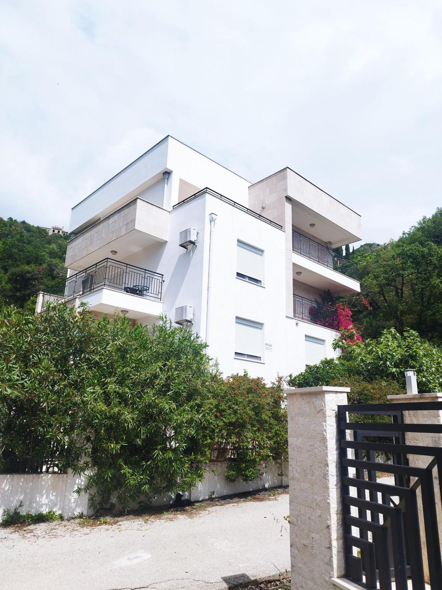 Apartments Villa Simonovic Petrovac Εξωτερικό φωτογραφία