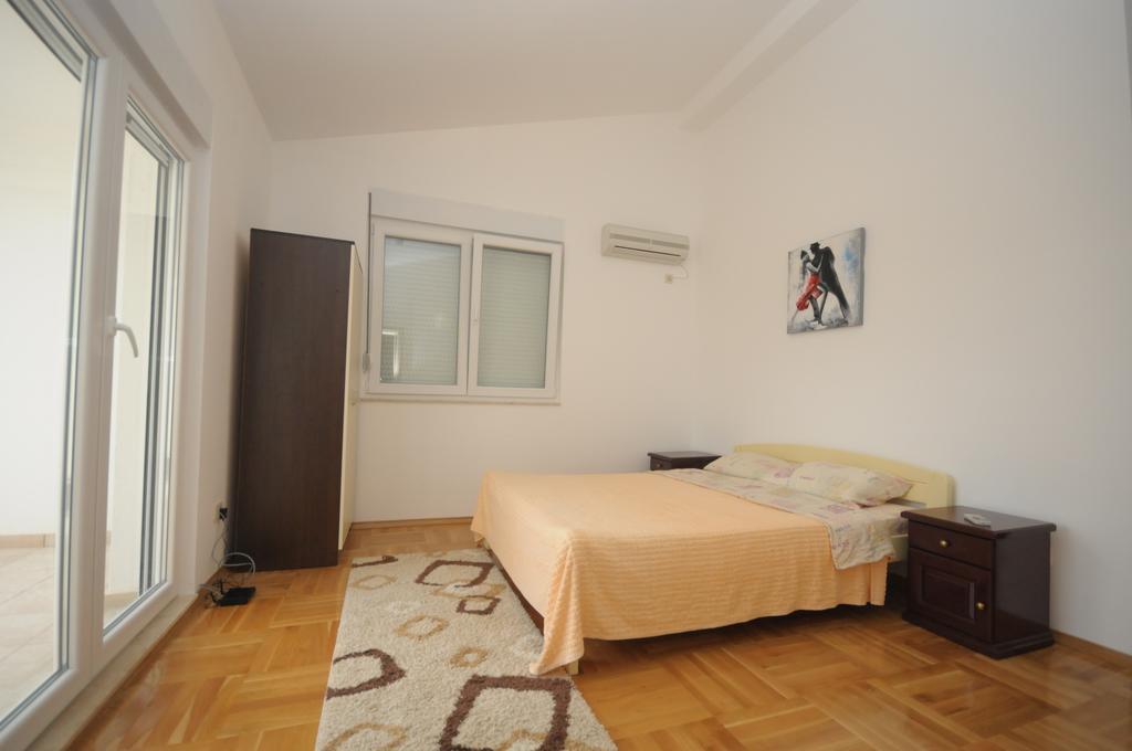 Apartments Villa Simonovic Petrovac Εξωτερικό φωτογραφία