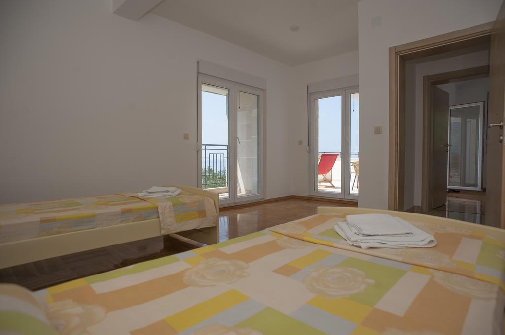 Apartments Villa Simonovic Petrovac Εξωτερικό φωτογραφία