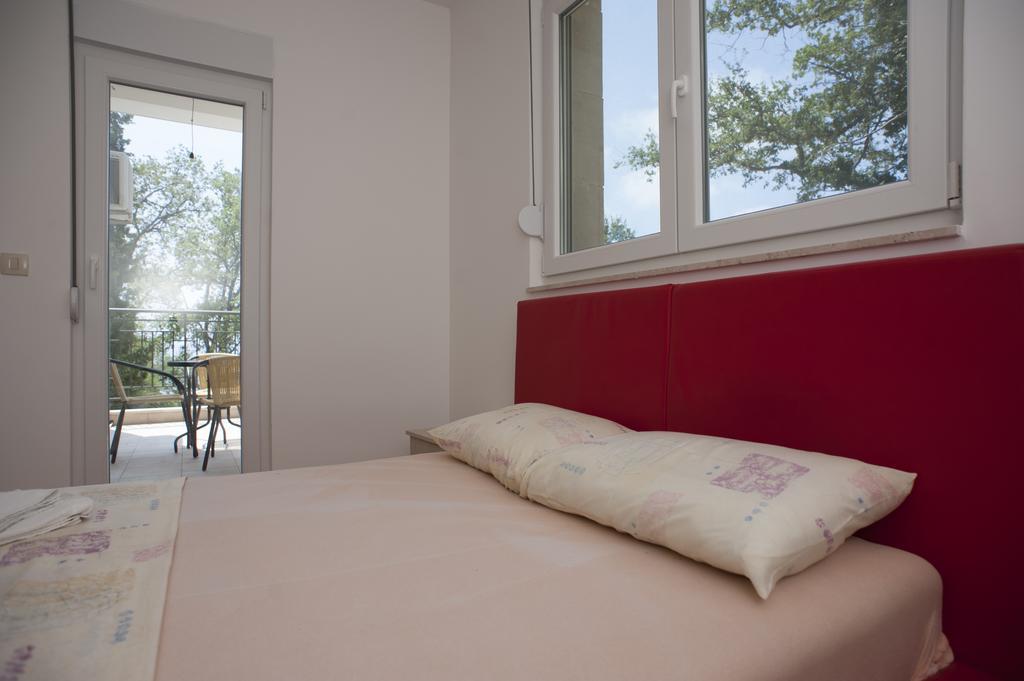 Apartments Villa Simonovic Petrovac Εξωτερικό φωτογραφία