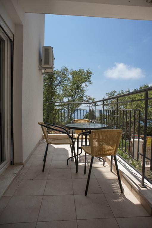 Apartments Villa Simonovic Petrovac Εξωτερικό φωτογραφία
