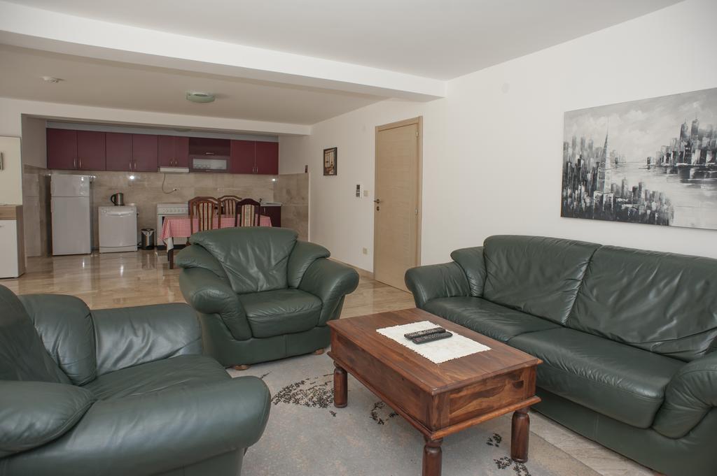Apartments Villa Simonovic Petrovac Εξωτερικό φωτογραφία