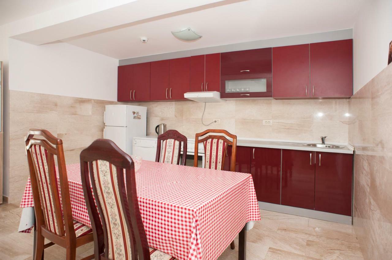Apartments Villa Simonovic Petrovac Εξωτερικό φωτογραφία