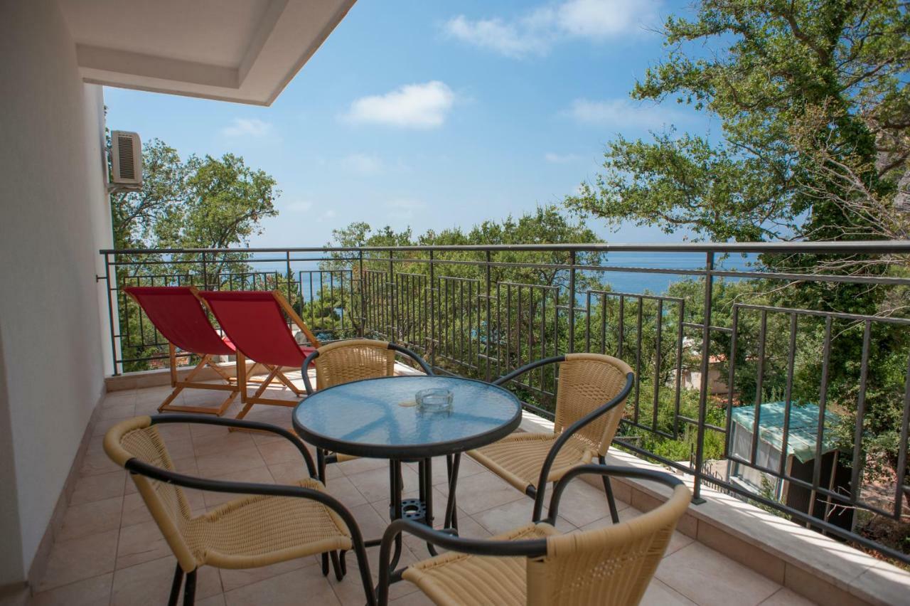 Apartments Villa Simonovic Petrovac Εξωτερικό φωτογραφία
