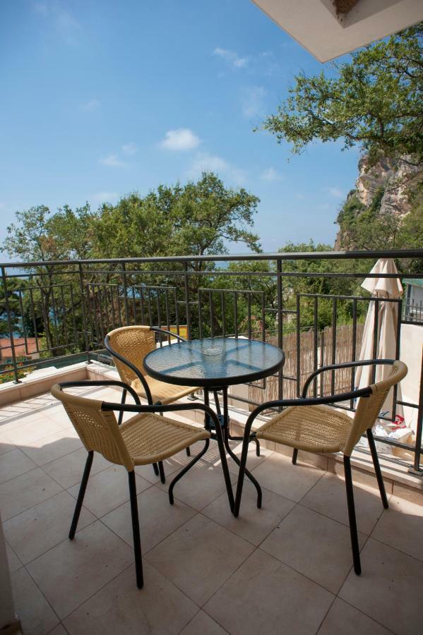 Apartments Villa Simonovic Petrovac Εξωτερικό φωτογραφία